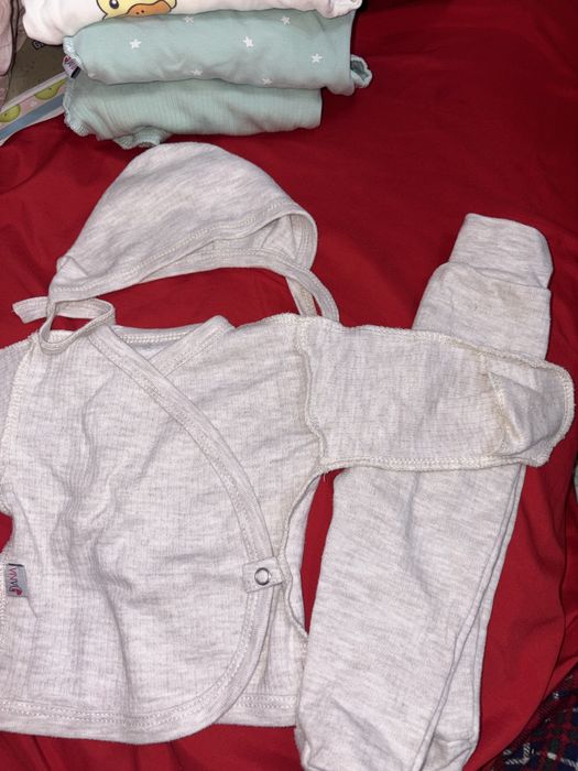 Вещи для новорожденных