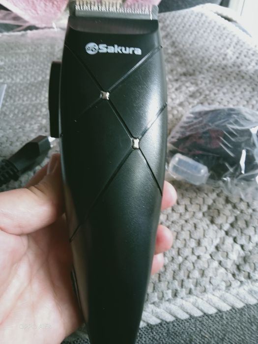 Продам новую машинку для стрижки