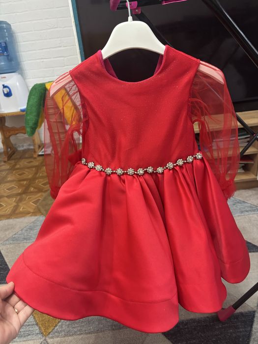 Платья на девочку