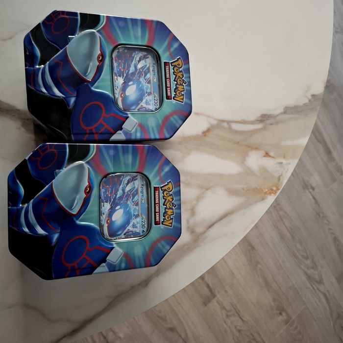 Carți pokemon ,cutie metalica ,Azure Legends
