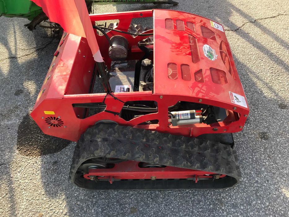 Робот косачка - с дистанционно - 
RLM-800P