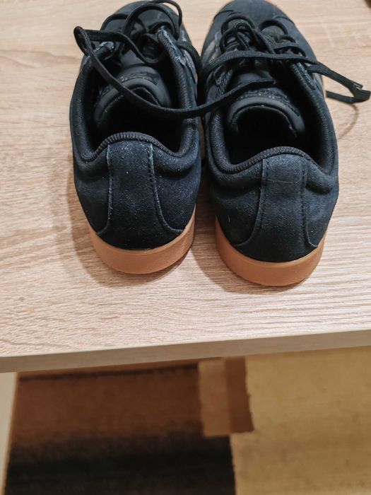 Маратонки Adidas