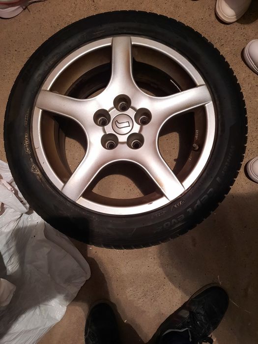 Roți complete jantă și cauciuc