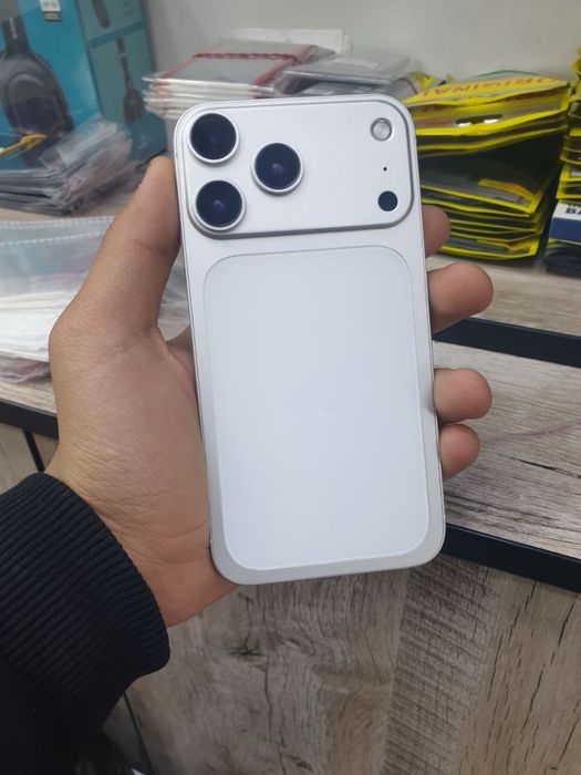 Iphone xr 17pro qilingan
