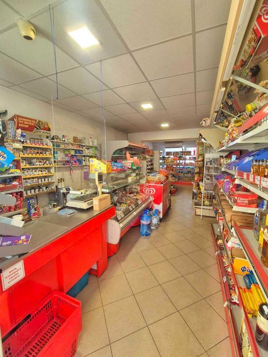 Продава се Магазин в Тетевен - 84 кв.м за 510 €/кв.м - Снимка #1