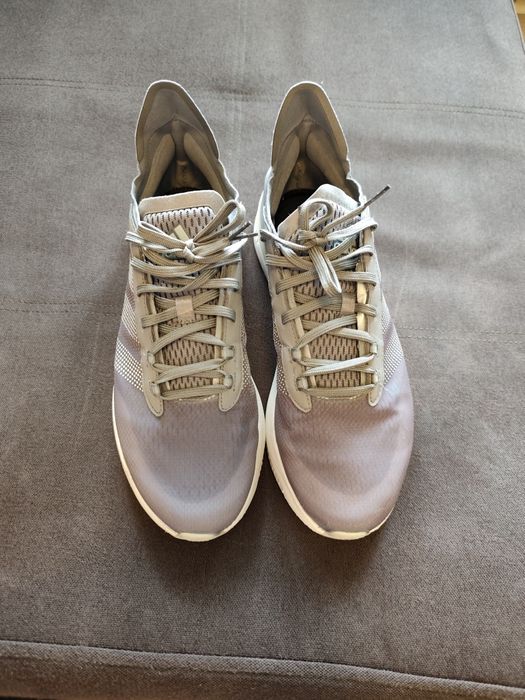 Adidași Boost Avryn Adidas SPORTSWEAR