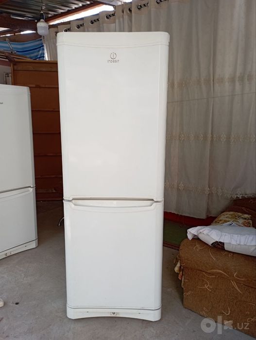 Холодильник СРОЧНО продается