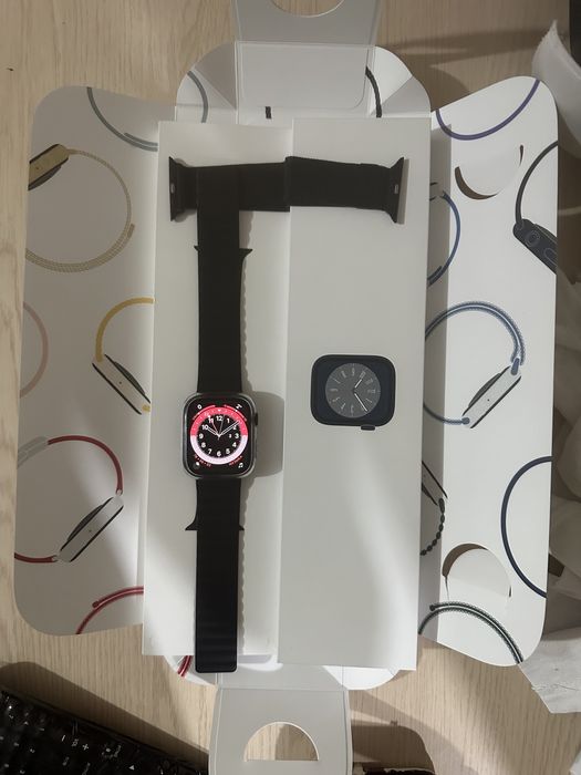Apple Watch 8, 44mm