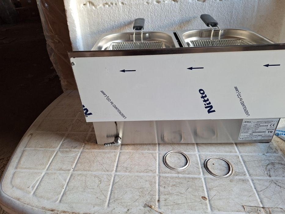 Фритюрник    Газов  защита CE 5,8,5+5,8+8фритюрник ,дюнер,скара,котлон
