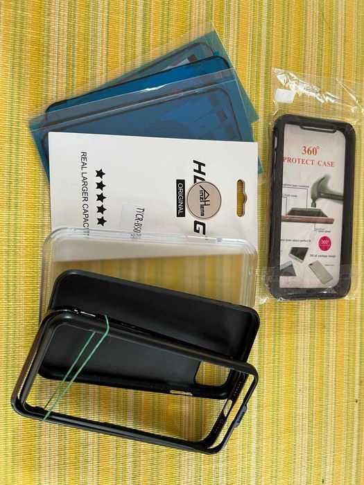 Iphone 11 as new with bundle of extras