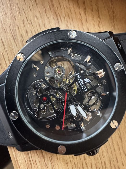 Hublot geneve mexanicheskiy
