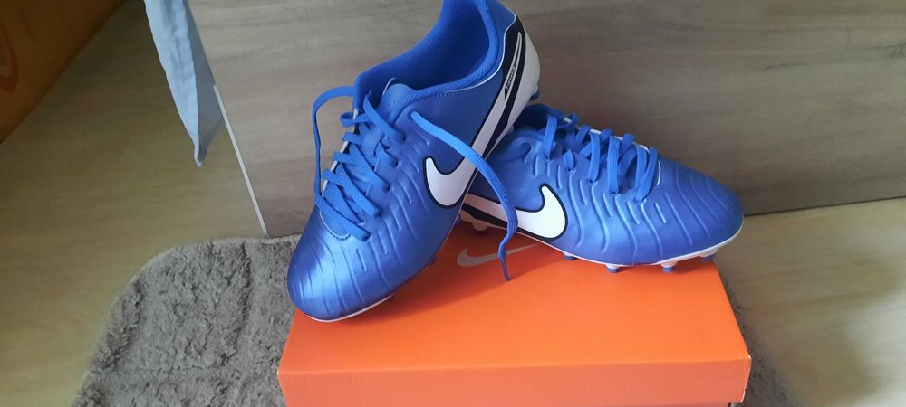 Бутонки Nike Tiempo Legend 10 Academy FG/MG