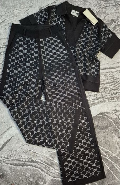 Compleu Gucci  Marimi M