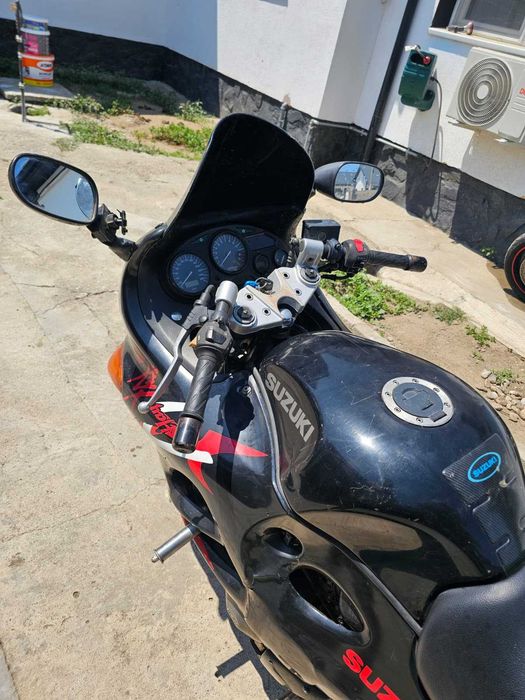 Suzuki GSX 750F / GSXF KATANA -  1999