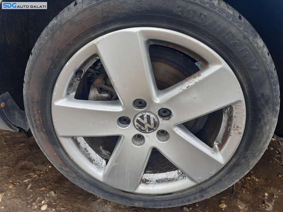 Set 4 Jante Roti Aliaj 235 45 17 R17 5x112 Volkswagen Passat B6 2005 - 2010 [0414]