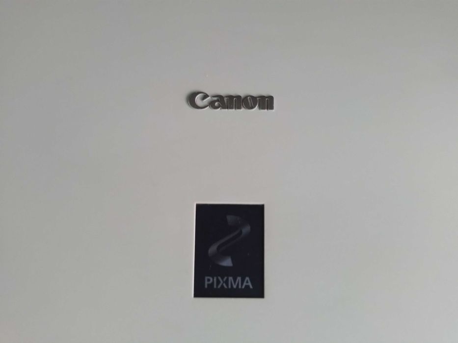 Продавам принтер " Канон"