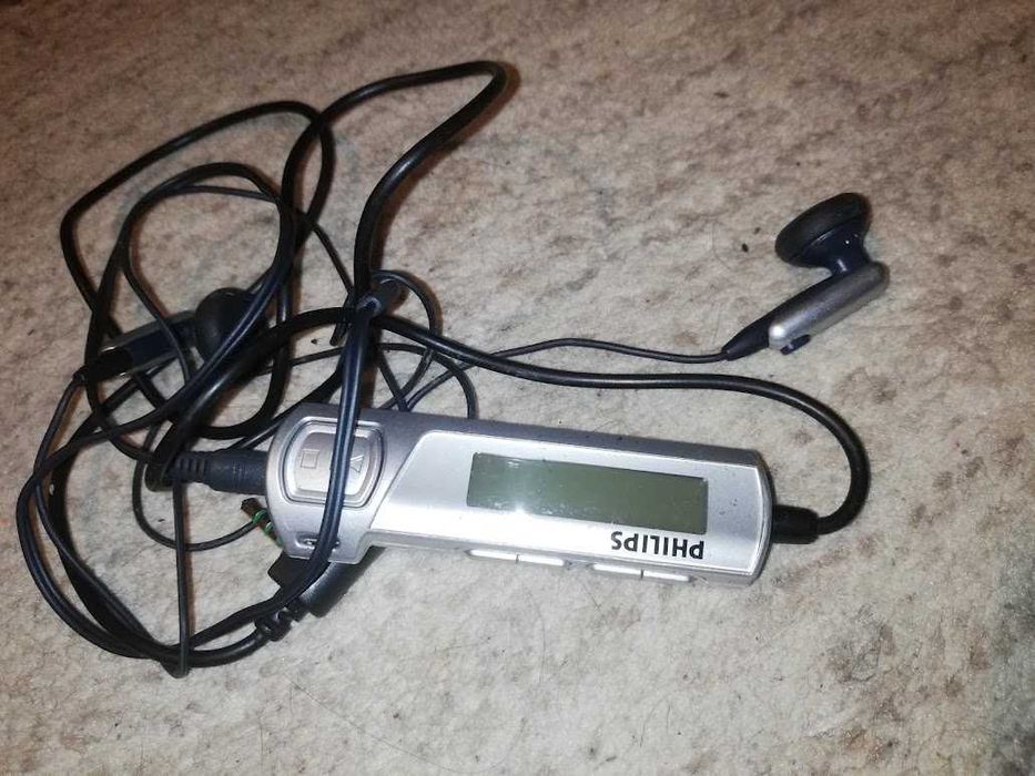 Vand telecomanda philips walkman,minidisc