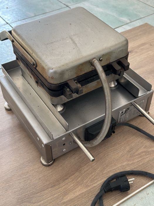 Aparat vafe profesional