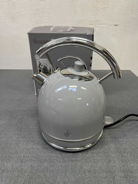 Електрическа кана / Чайник Swan Retro , 1.8L , 3000W