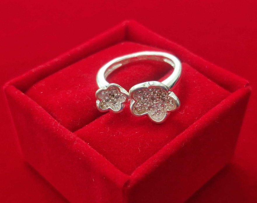 AG158, inel argint 925,nou/marcat, solid, flori cu zirconiu alb