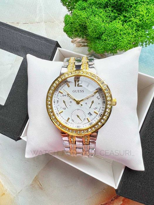 Ceas de mână damă Model 11 – Design Elegant – Cutie Cadou Inclusă