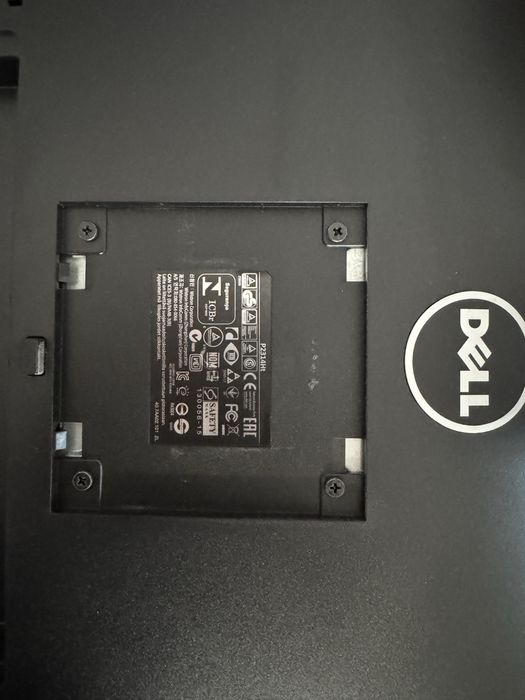 Монитор на Dell - 22 инчов