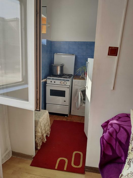 Vand sau închiriez garsoniera