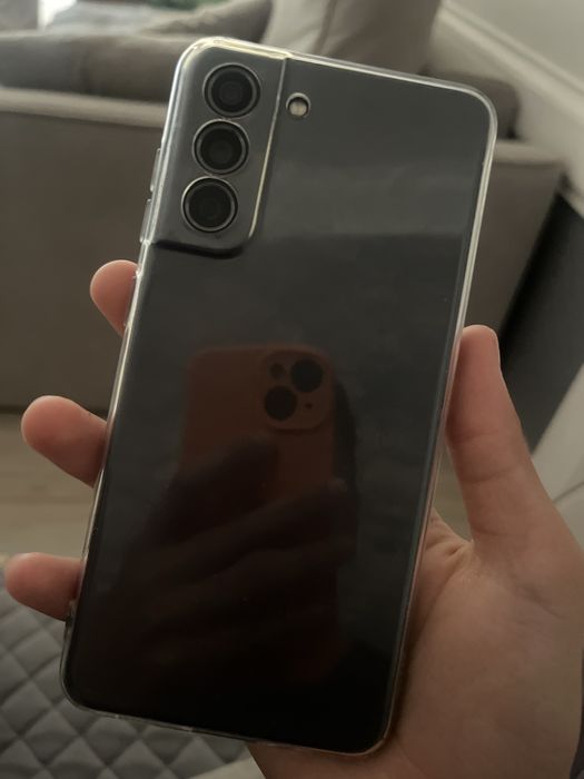 Samsung S21 Fe продам без торга