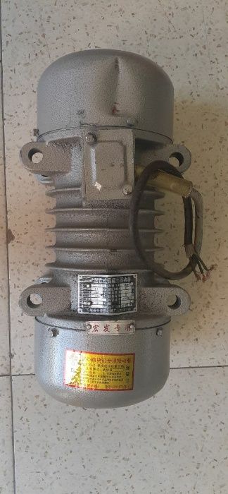 Вибромотор 1.1 kwt (Шлакоблок станок)