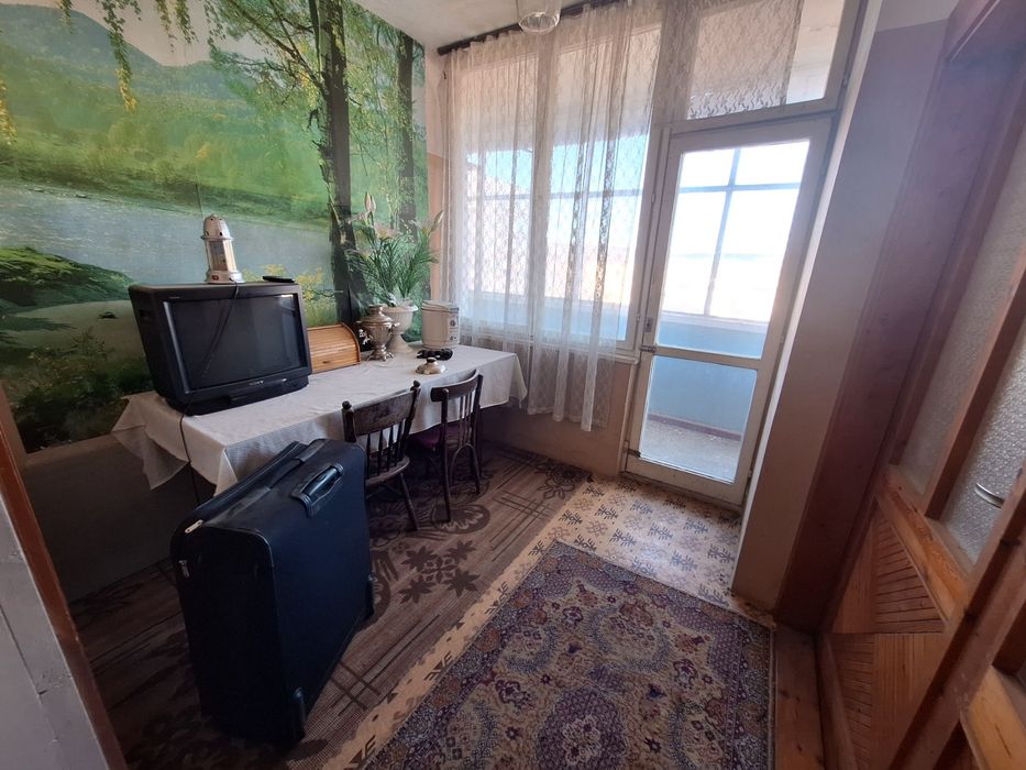 Апартамен град Роман