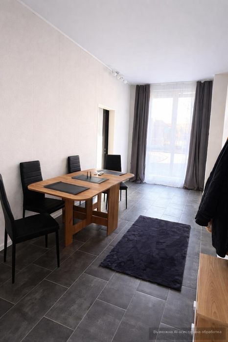 Дава се под наем Тристаен апартамент в Пловдив, Център - 130 кв.м за 767.55 € - Снимка #1