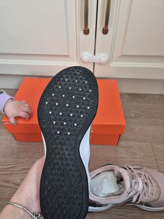 Дамски маратонки Nike air max bella tr3