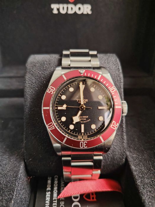 Часовник Tudor black bey