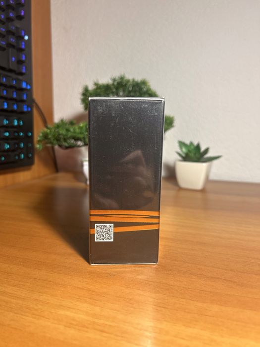 SIGILAT EA7 Stronger With You Intensely