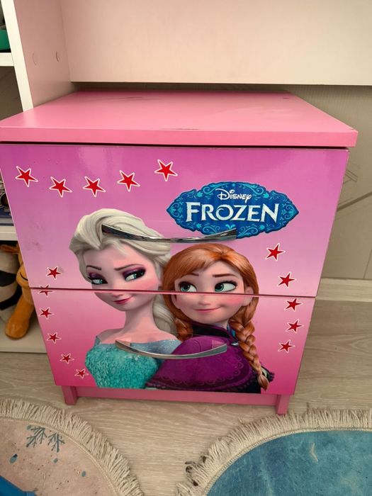 Продам Детские кровати. С тумбой