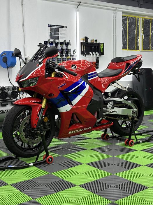 Honda cbr 600 rr