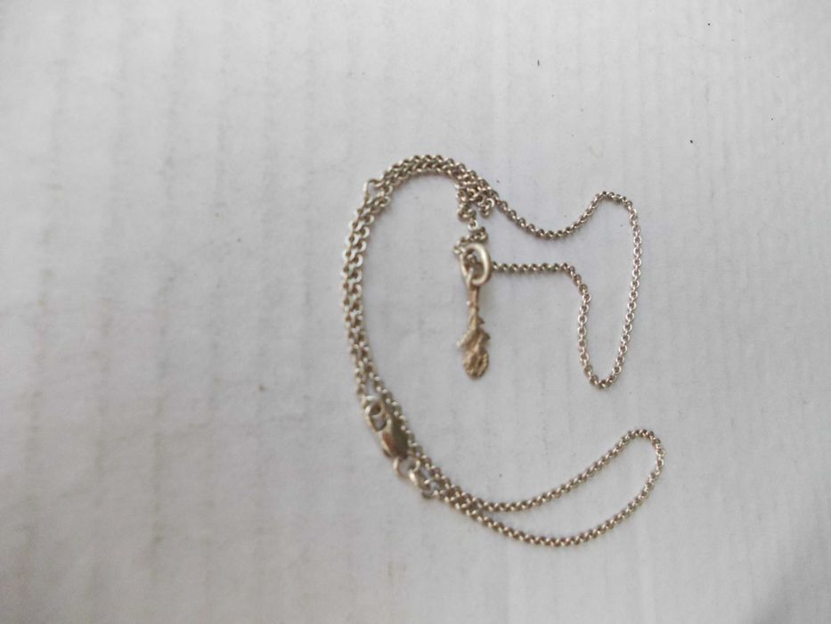 Lant si medalion pandantiv vechi din argint floare (1)