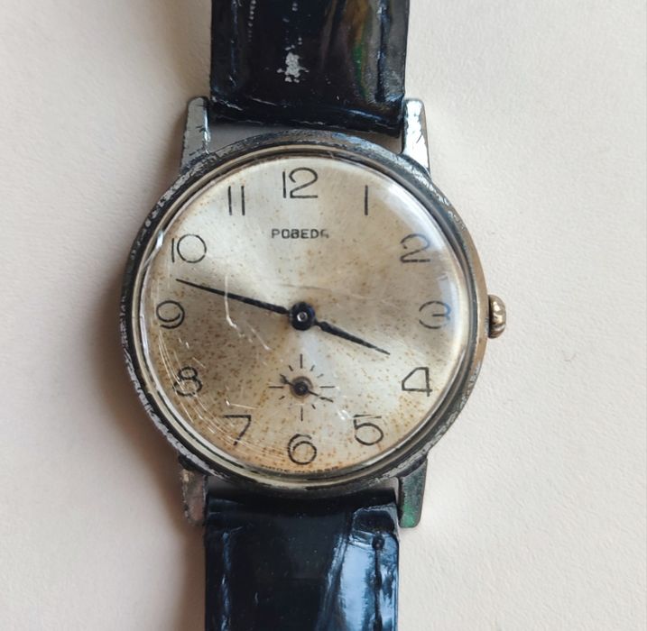 Ceasuri Vintage de vânzare USSR: SLAVA, POBEDA, WOSTOK, ZIM, POLJOT