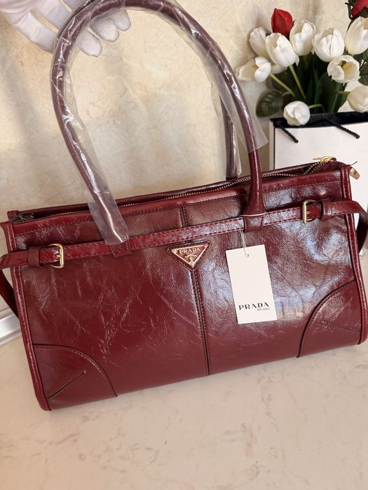 Дамска чанта Prada Bonnie среден размер бордо