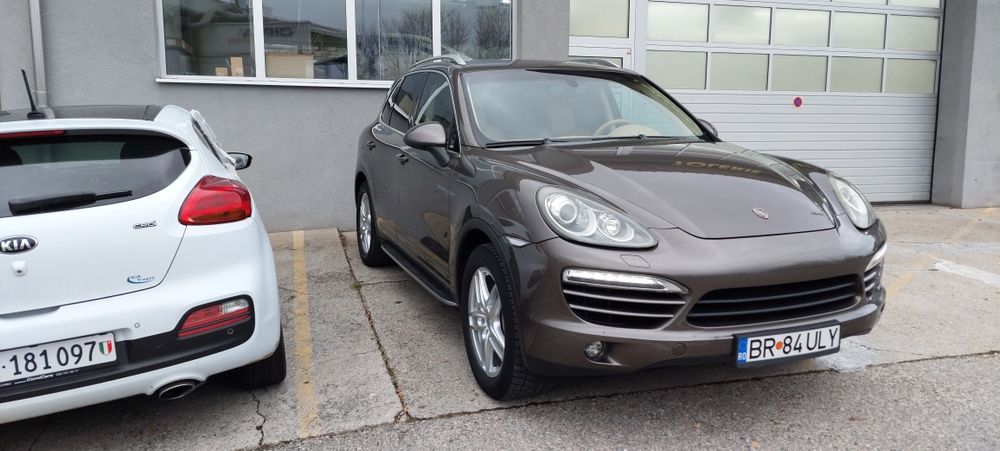 Porsche Cayenne 2011 3.0 Diesel