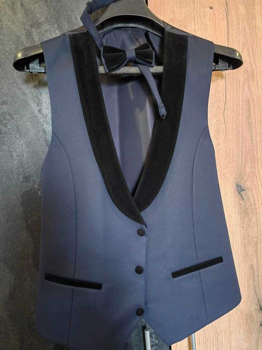 Нов мъжки костюм от 5 части