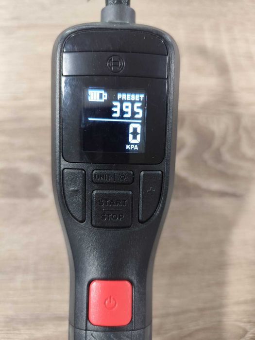 Акумулаторен мини компресор Bosch EasyPump, 3.6 V, 10 л/мин, 10 бара