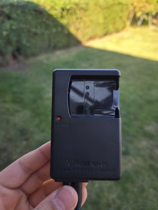 Nikon Coolpix S4000 negru