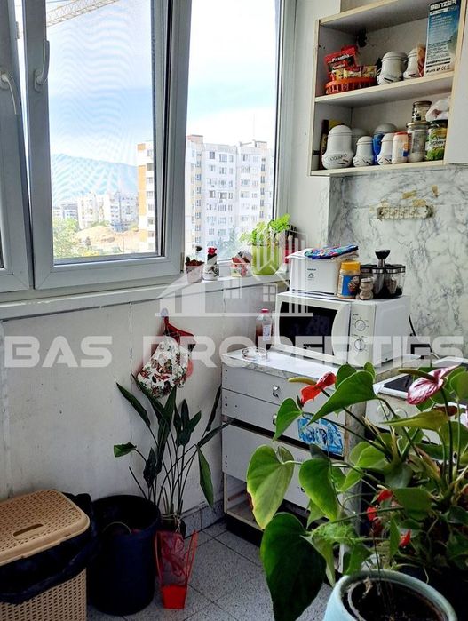 Продава се Тристаен апартамент в София, Левски Г - 92 кв.м за 2370 €/кв.м - Снимка #4