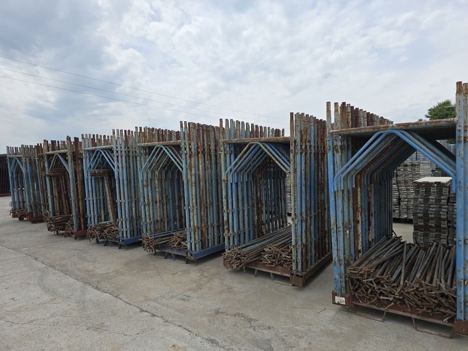 Скеле и кофраж жълти платна втора ръка