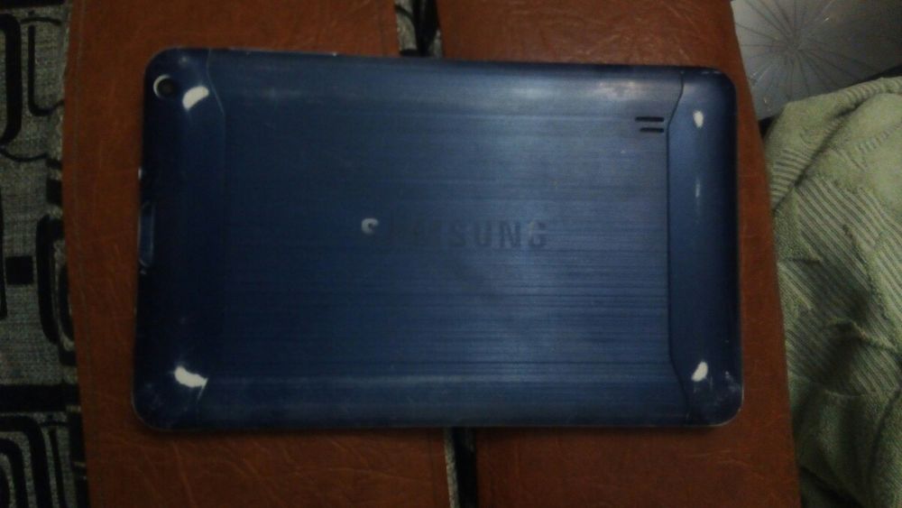 Продам планшеты разные