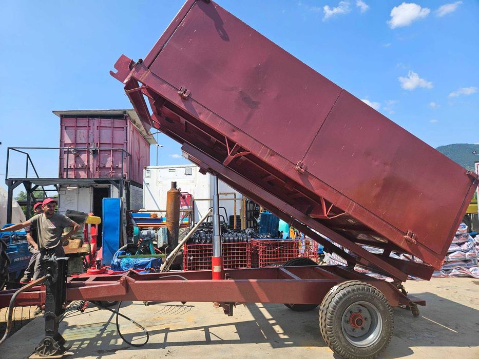 Remorca agricola cu basculare hidraulica SH Agramix