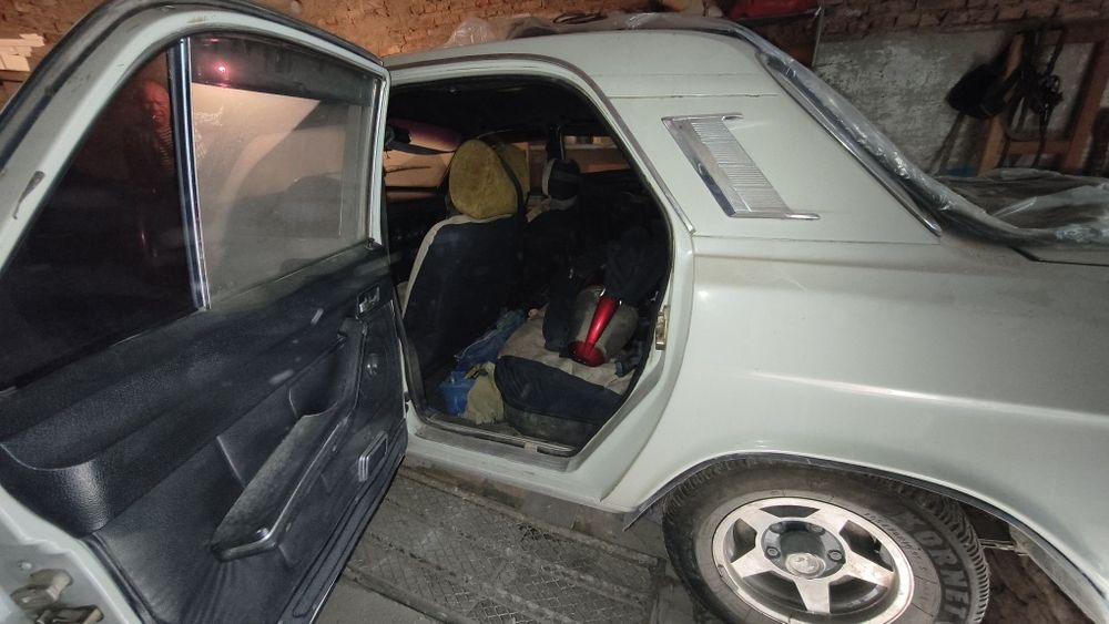 Волга в продаже.