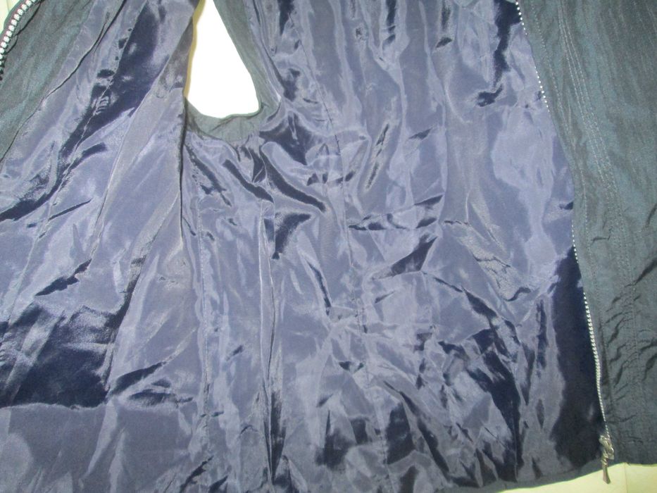 vesta neagra Barbara Lebek M