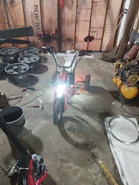 Детский электровелосипед трёхколёсный